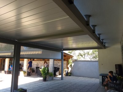 Detail kotvenia pri spájaní pergol - realizácia K-system Detail kotvenia pri spájaní pergol - realizácia K-system