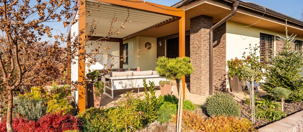 S pergolou k úspore